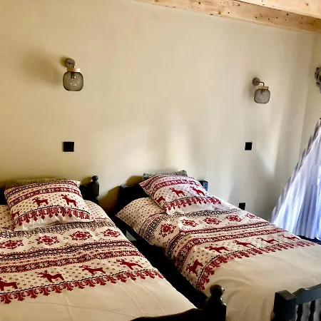 بيت للعطل La Chaumiere B7 *